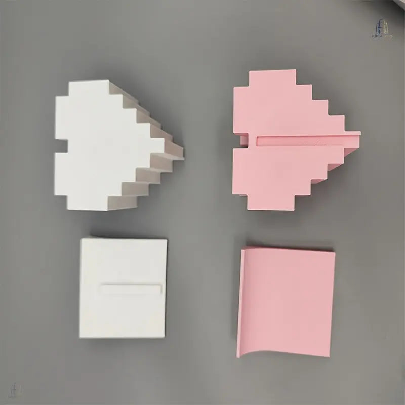 1Pc Retro Heart-Shaped Polyethylene Gaming Controller Display Stand, Pink & White Pixel Art Holder with Anti-Slip Base for PS5/PS4, Desktop Decor PS5 Accessories (Stand Only), Gaming Accessories