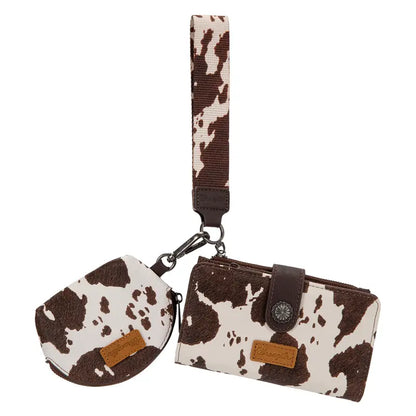 Wrangler Keychain Wristlet Wallets for Women with Detachable Coin Purse and Zipper Wallet