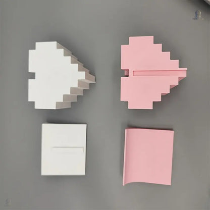 1Pc Retro Heart-Shaped Polyethylene Gaming Controller Display Stand, Pink & White Pixel Art Holder with Anti-Slip Base for PS5/PS4, Desktop Decor PS5 Accessories (Stand Only), Gaming Accessories